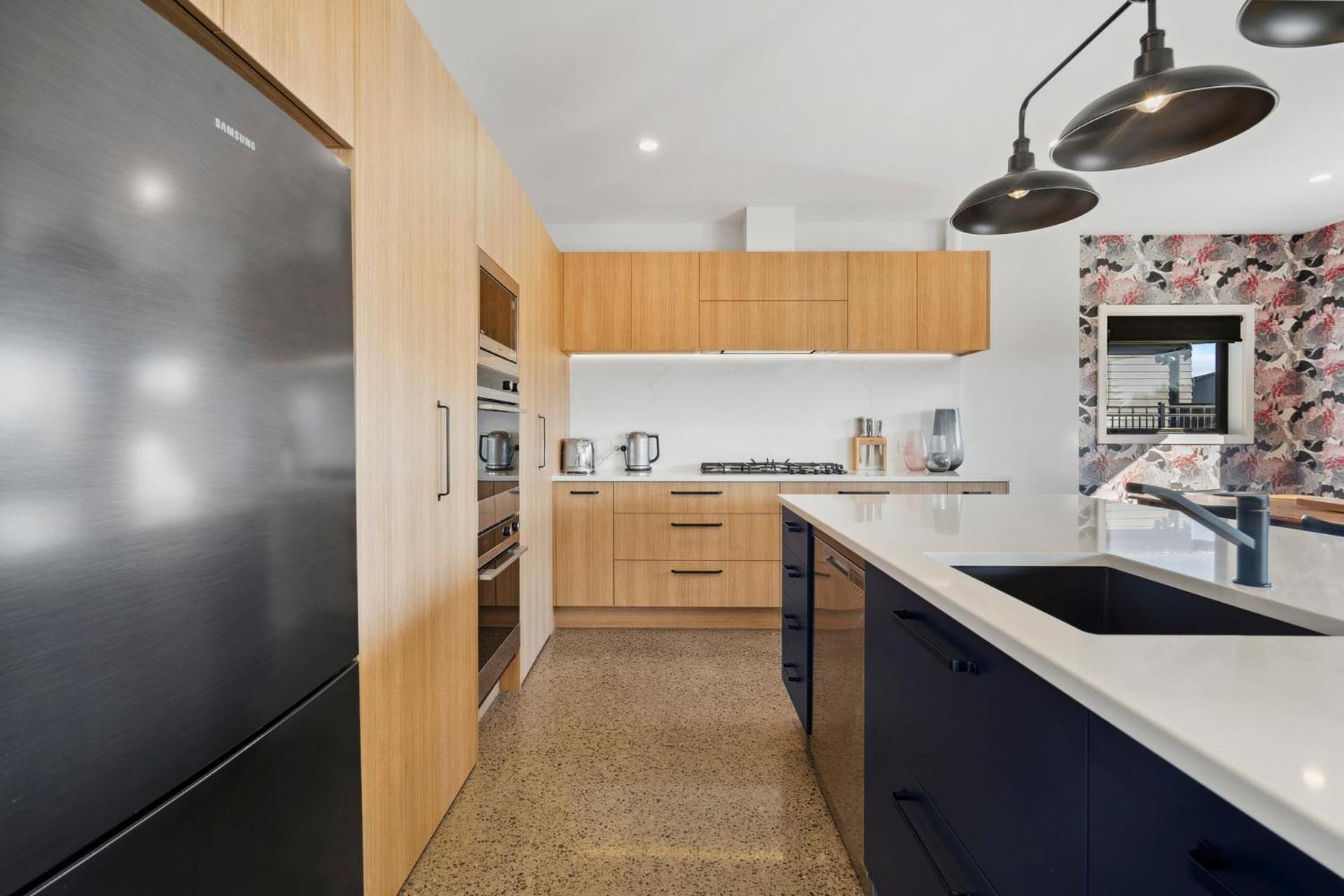 Regent Sanctuary - Martinborough Holiday Home Екстериор снимка